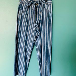 American eagle high waisted striped jeans